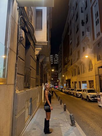 Full leaked Sariskleit private onlyfans photo