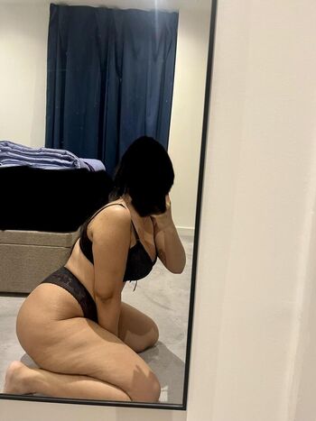 Full leaked Sasha hotwife private onlyfans photo
