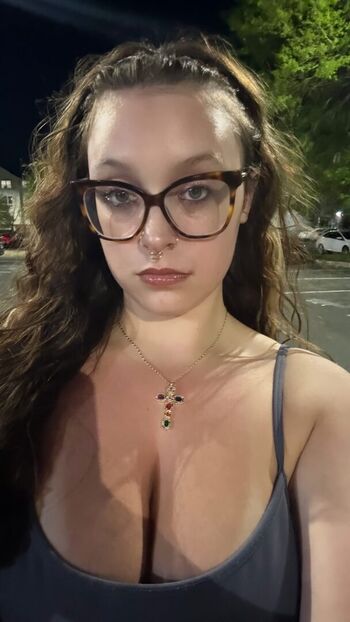 Full leaked Savthepeople private onlyfans photo