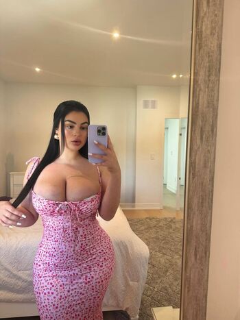 Full leaked Savala tee page private onlyfans photo