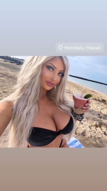 Full leaked Savannah hornbuckle private onlyfans photo