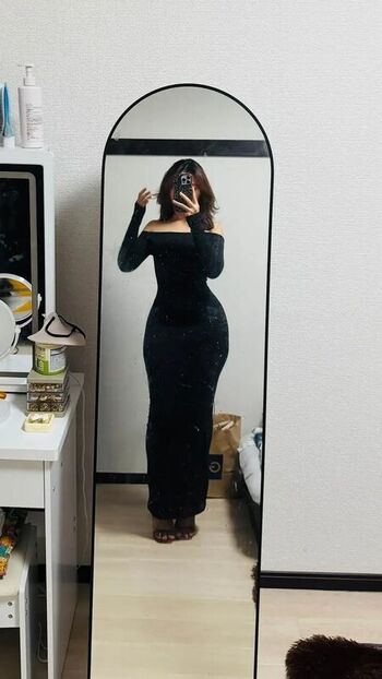 Full leaked Saw htar hnin private onlyfans photo