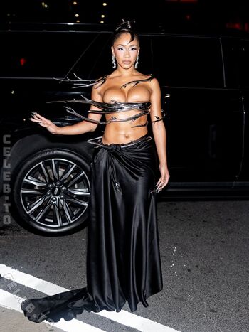 Full leaked Saweetie private onlyfans photo
