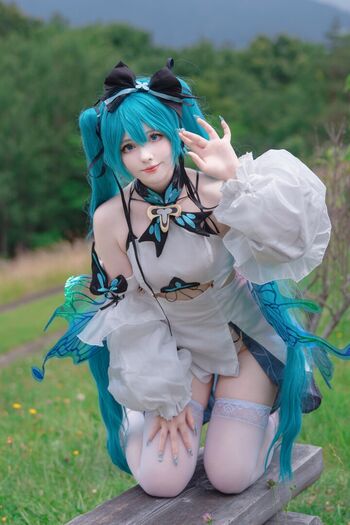 Saya Scarlet