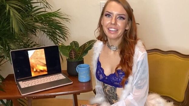 Full leaked Scarlett cummings private onlyfans photo
