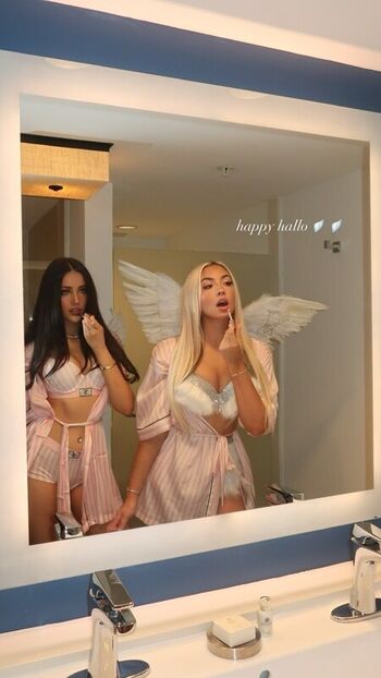 Full leaked Scarlett harlow private onlyfans photo