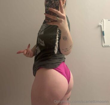 scarlettmoonn