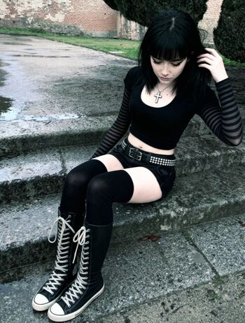 Full leaked Scarxvamp private onlyfans photo