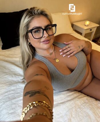 Full leaked Schepenslaura private onlyfans photo