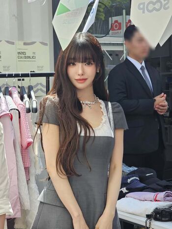 Full leaked Se yeon private onlyfans photo