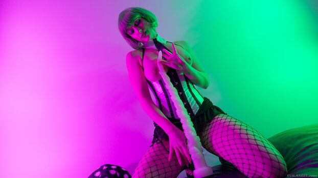 Secretcrush / Scarletchase