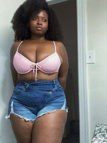Full leaked Seductress bambi private onlyfans photo