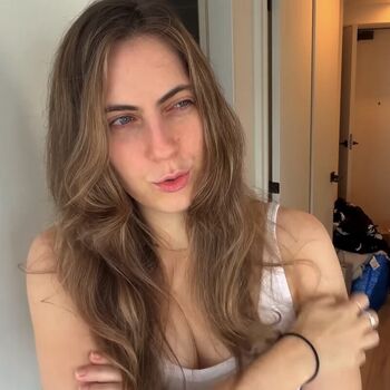 Full leaked Seerasan private onlyfans photo