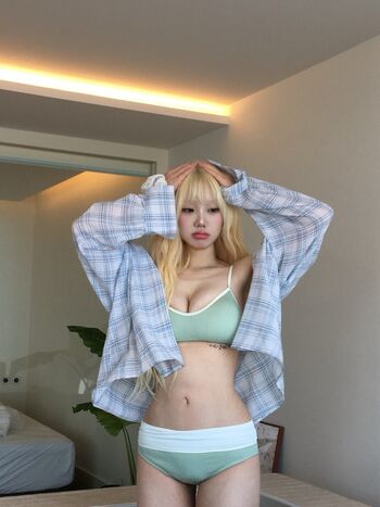 Full leaked Sejinming private onlyfans photo