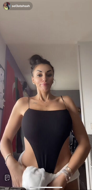 Full leaked Selatahsah private onlyfans photo