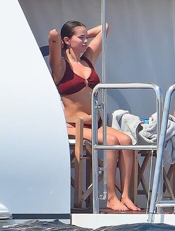 Full leaked Selena gomez  page private onlyfans photo