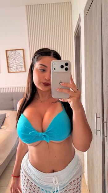 Full leaked Seleneitor private onlyfans photo