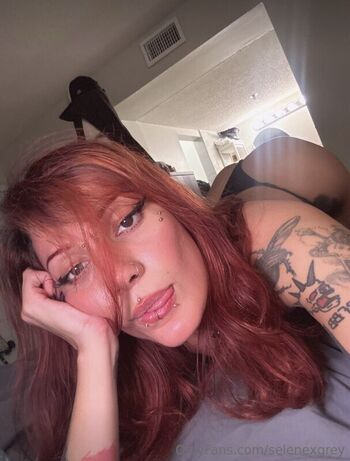 Full leaked Selenexgrey private onlyfans photo