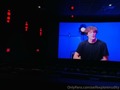 selfexplorenudity