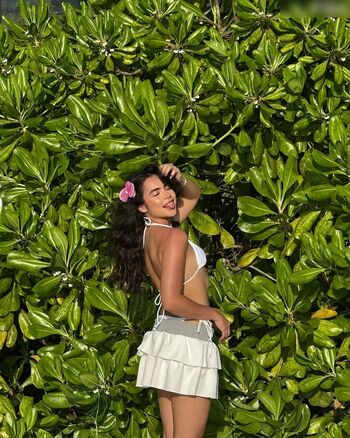 Full leaked Selina mour private onlyfans photo