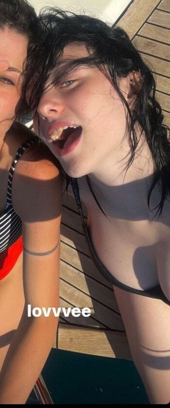 Full leaked Selinay saf private onlyfans photo