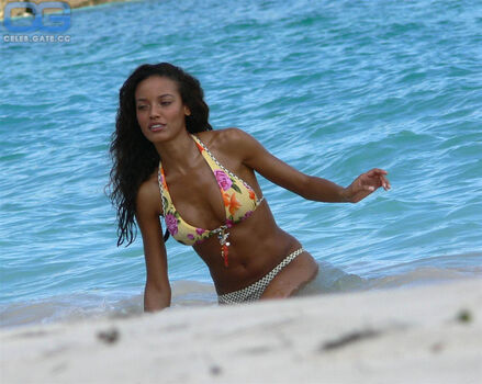 Full leaked Selita ebanks private onlyfans photo