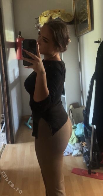 Full leaked Seloo private onlyfans photo