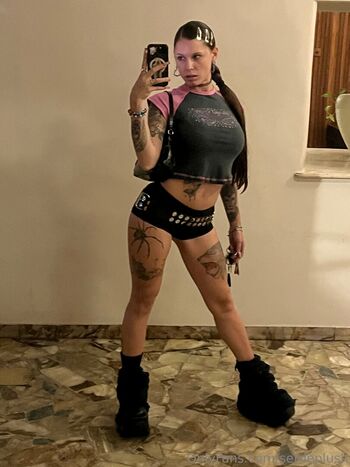 Full leaked Serdeplush private onlyfans photo