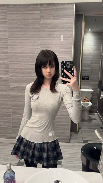 Full leaked Serena chu private onlyfans photo