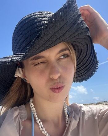 Full leaked Serena skybourne page private onlyfans photo