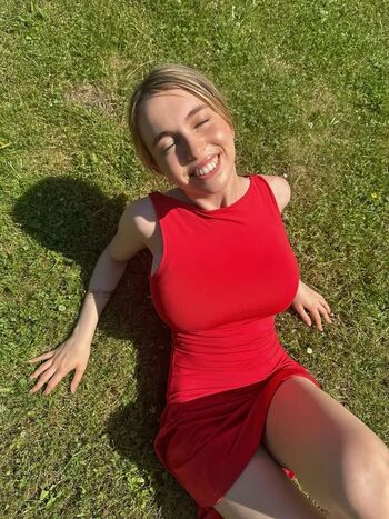 Full leaked Serena skybourne private onlyfans photo