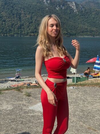 Full leaked Serena skybourne page private onlyfans photo