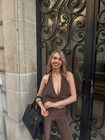 Full leaked Serena skybourne page private onlyfans photo