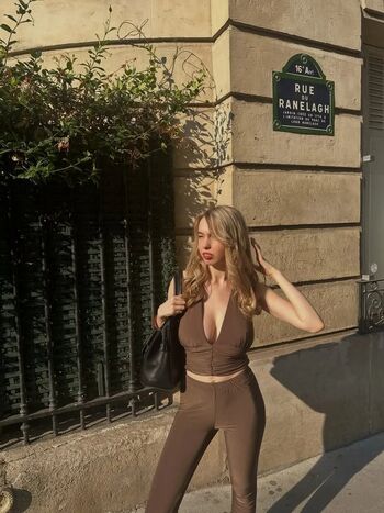 Full leaked Serena skybourne page private onlyfans photo