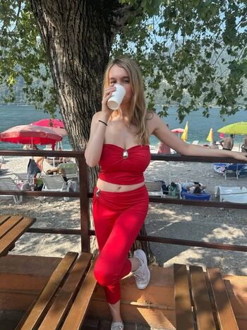 Full leaked Serena skybourne page private onlyfans photo