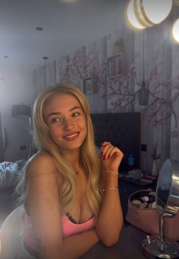 Full leaked Serenasmithhh private onlyfans photo