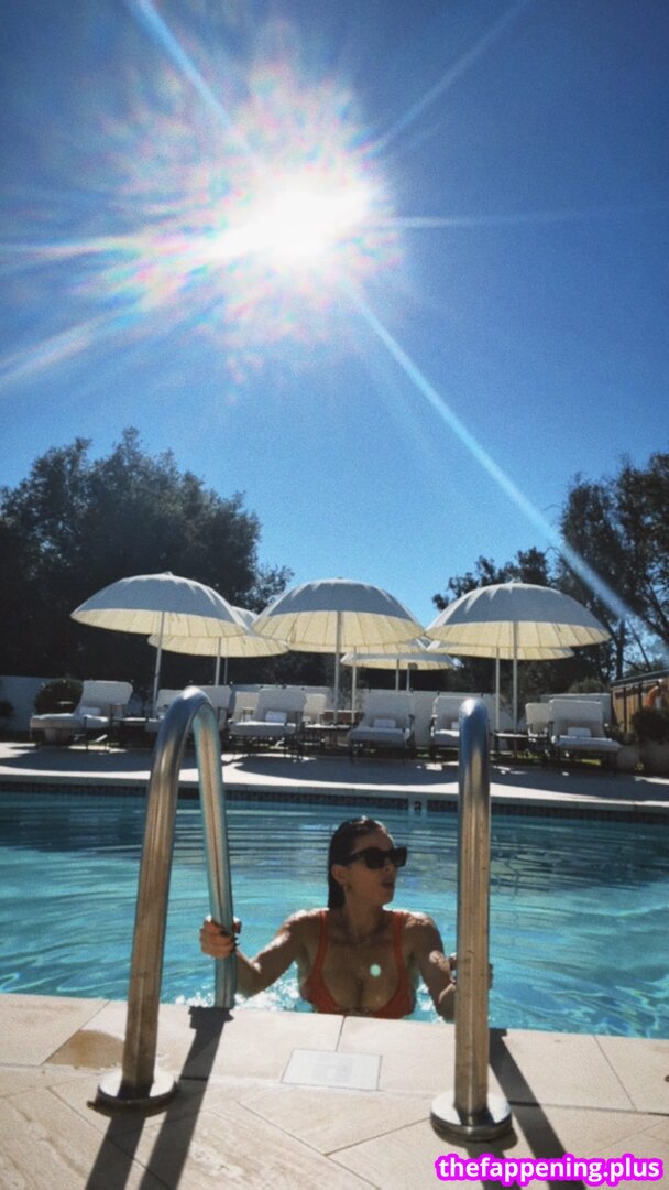 Serinda Swan