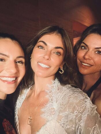 Serinda Swan