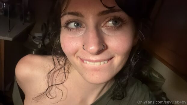 sevvieb4by