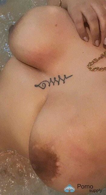 Full leaked Sevvyluv private onlyfans photo