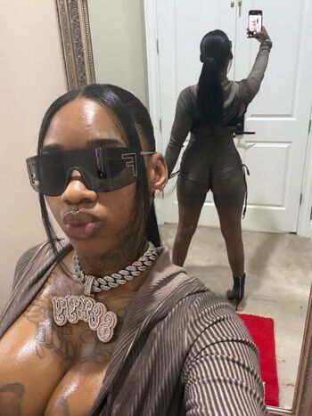 Full leaked Sexxy red page private onlyfans photo