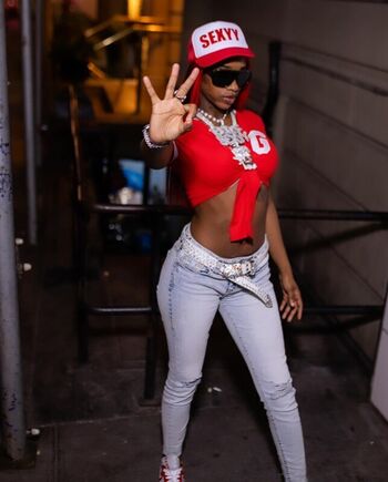 Sexxy Red