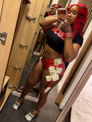 Full leaked Sexxy red page private onlyfans photo