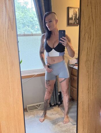 Full leaked Sexy workout babe private onlyfans photo
