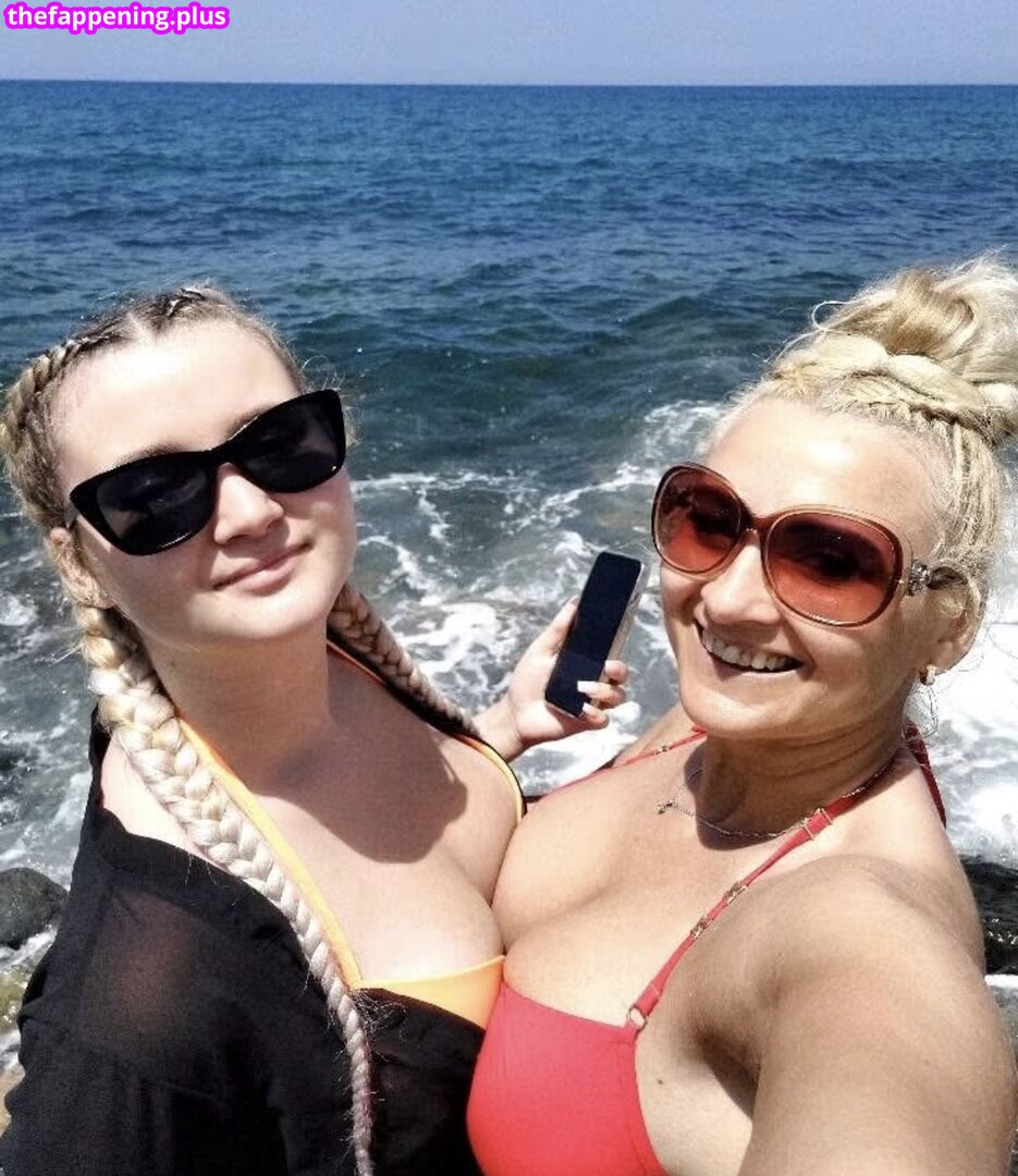 Sexy Young Mom