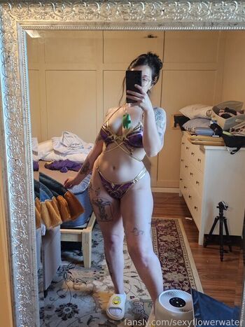 SexyWaterFlower
