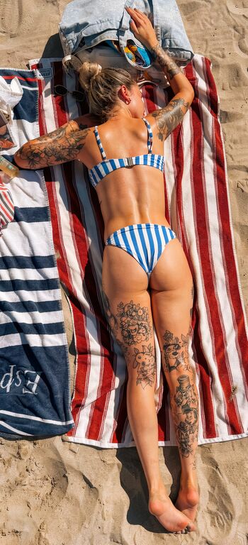 Full leaked Shadesoflola private onlyfans photo