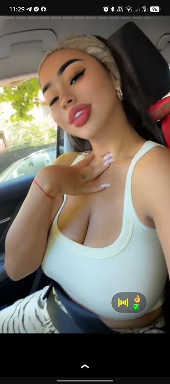 Full leaked Shainaaa private onlyfans photo