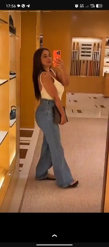 Full leaked Shainaaa private onlyfans photo