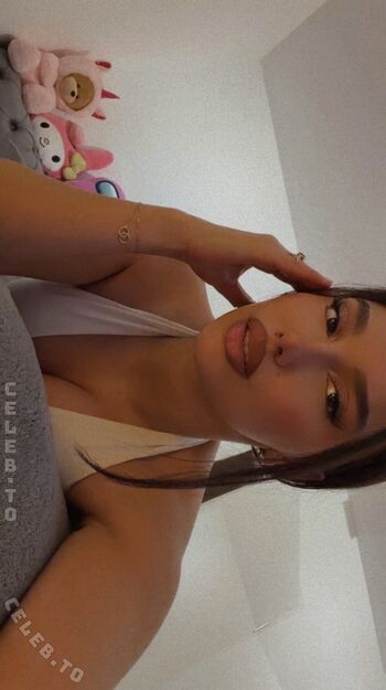 Full leaked Shakiravv private onlyfans photo
